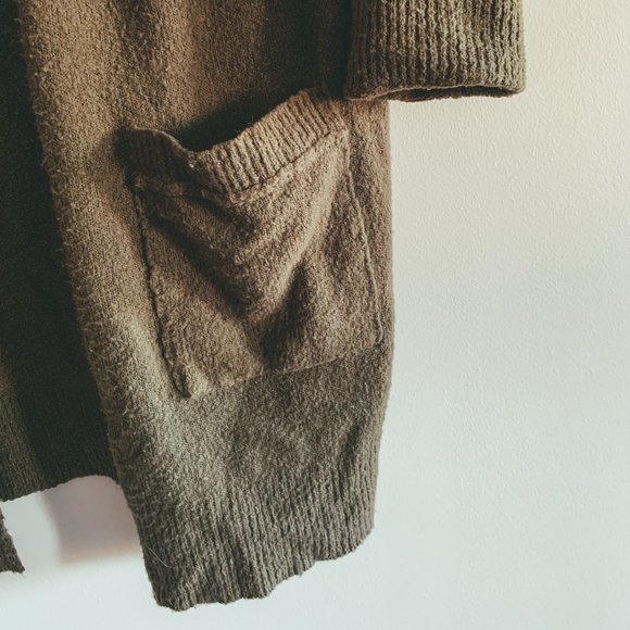 Seven Sisters Slouchy Cardigan - Picture 2 of 7